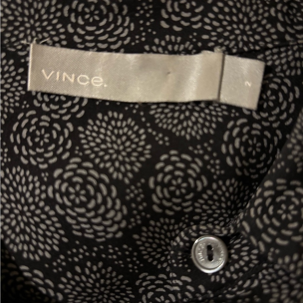 Vince Covered Placket Print Silk Shirt in Black Shark Gray Blouse - Picture 9 of 12